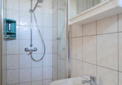 Dusche im Bad