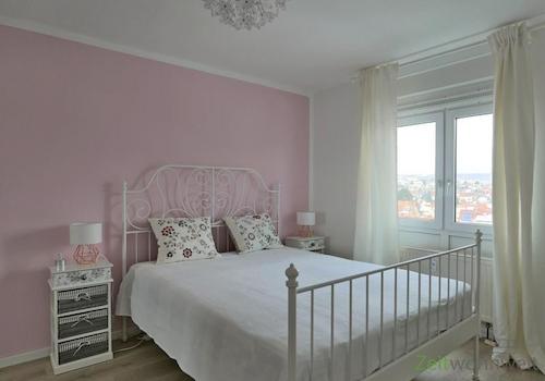 Blick ins Schlafzimmer