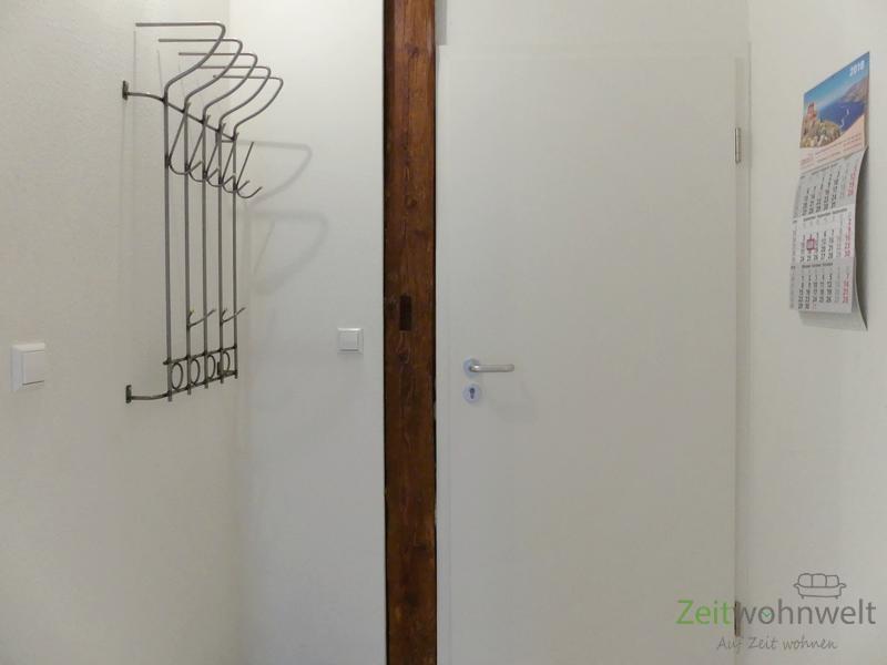 Furbereich mit Abstellkammer