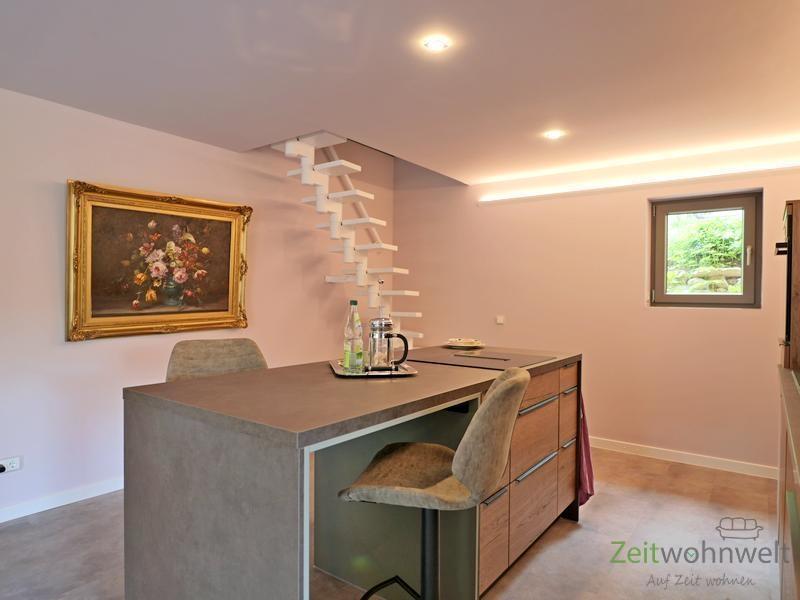 Innentreppe hinter der Küche