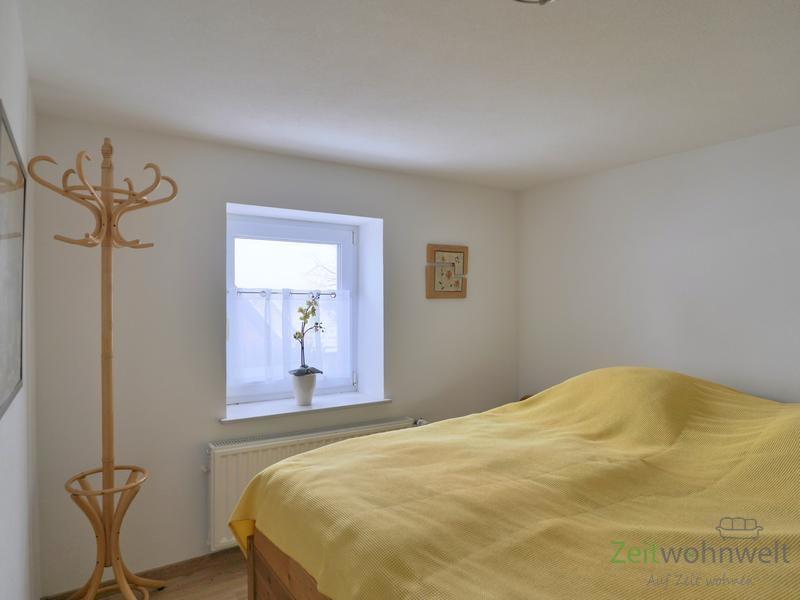 Blick ins Schlafzimmer