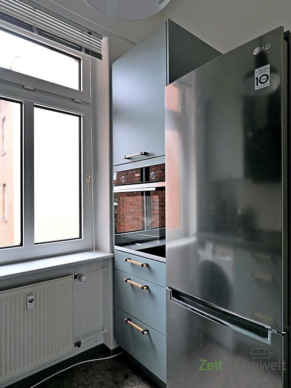 Herd und Kühlschrank