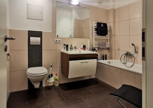 Property thumbnail 4