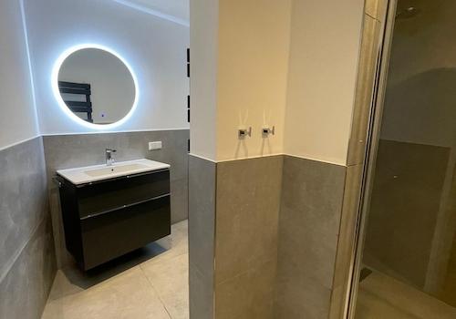 Bathroom renovated 12/2022