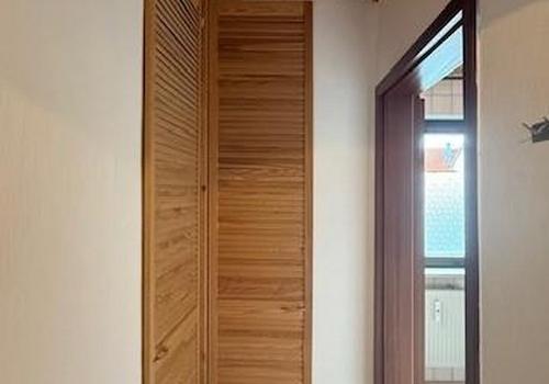 Flur mit Einauschränken 