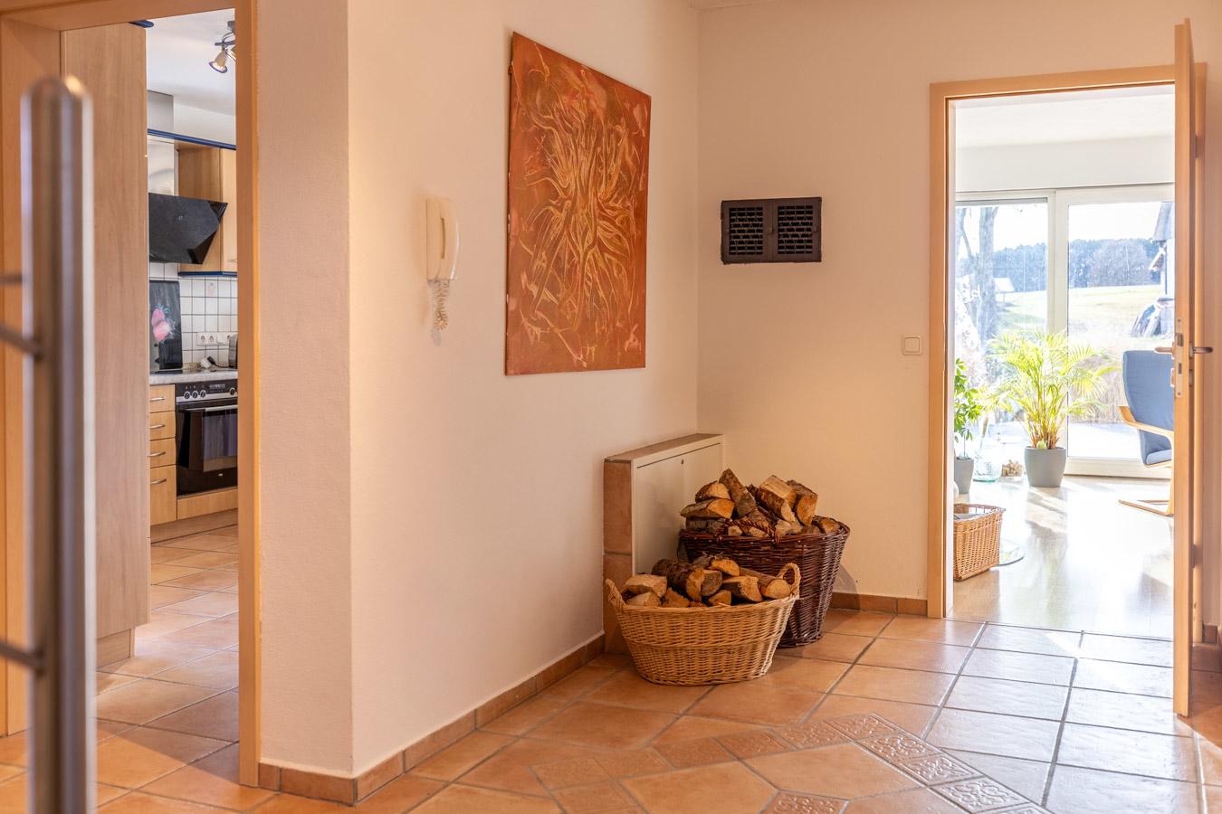 Stilvolles Einfamilienhaus mit traumhaftem Ausblick, Doppelgarage & Vollunterkellerung