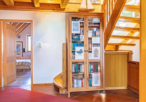 Wohnen über dem See – Charmante Maisonettewohnung mit Alpenpanorama