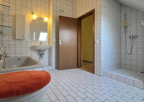 Property thumbnail 22