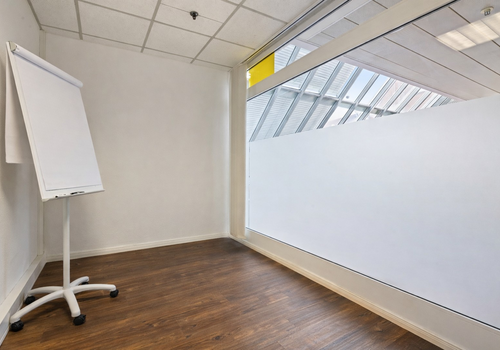 OG Laden 14, Besprechungsraum