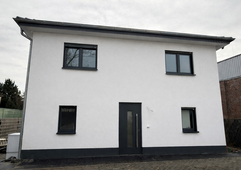 Property thumbnail 2