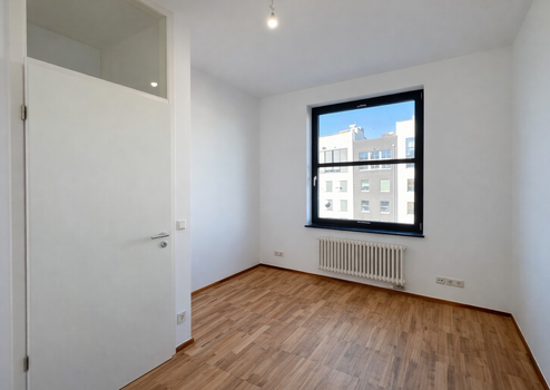 Property thumbnail 11