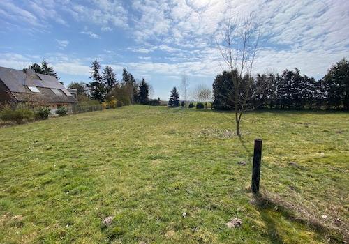 Perspektive auf Baugrundstück gen Süden