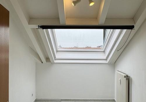 Arbeitszimmer (Zimmer 2)