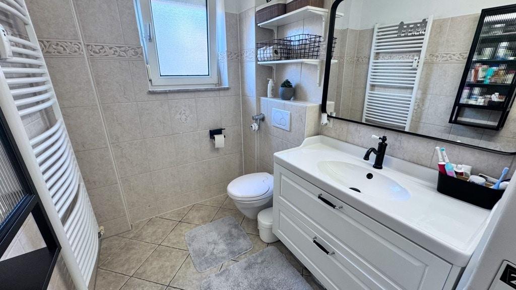 Tageslichtbad mit Dusche