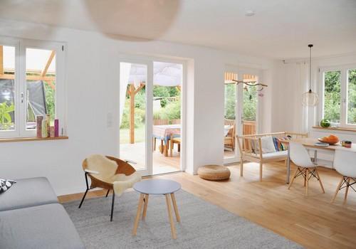 Wohn- und Essbereich EG