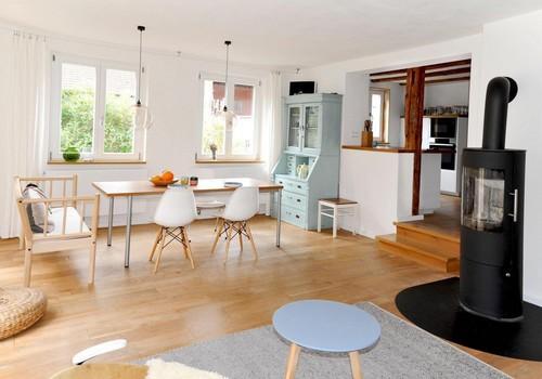 Wohn- und Essbereich EG