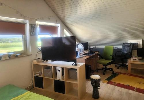 Dachzimmer rechts