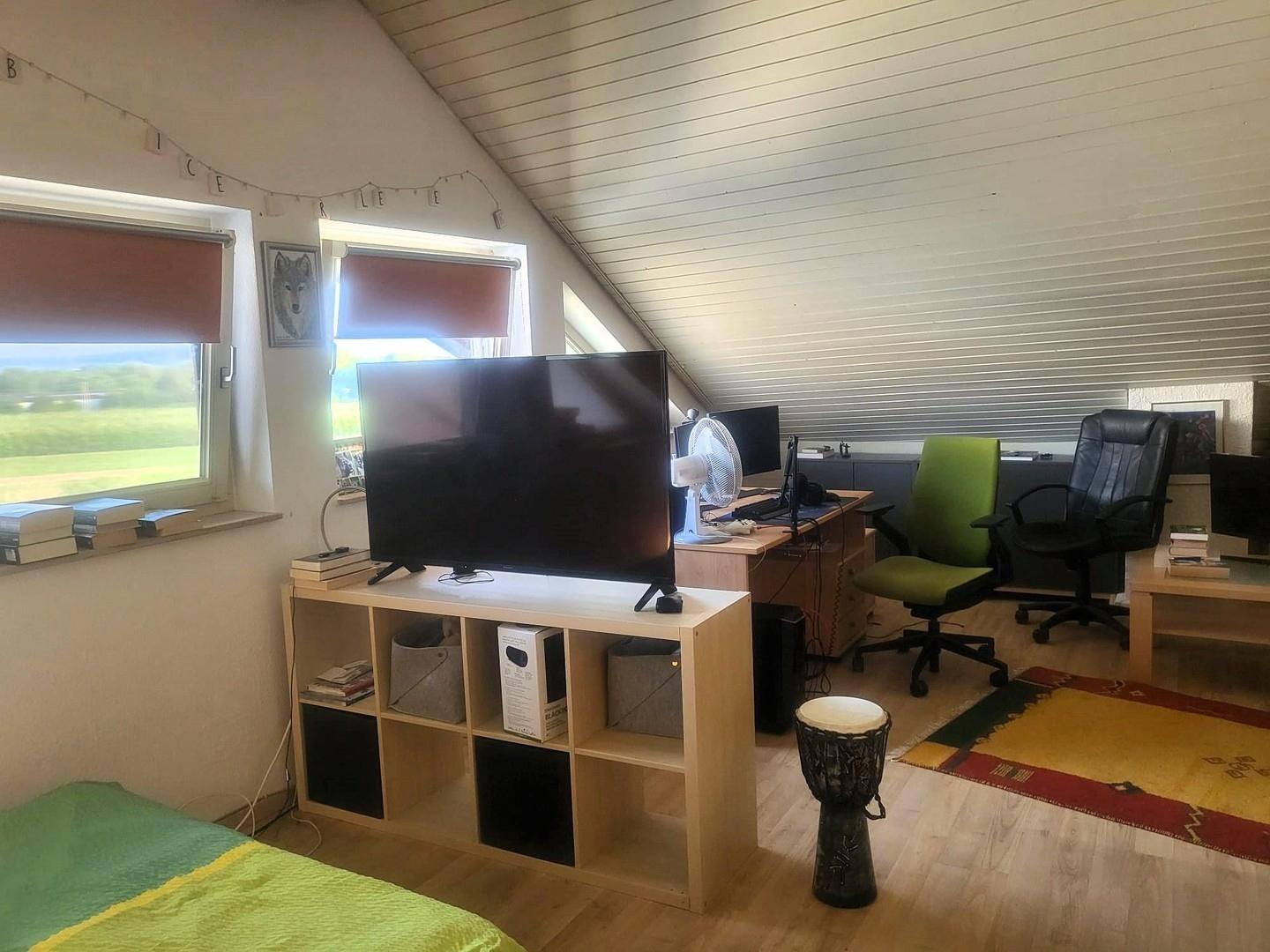 Dachzimmer rechts