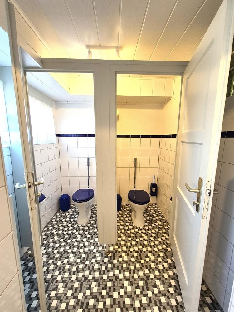 Sanitäranlagen Gastro Damen Saal