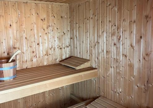 Exklusives Zweifamilienhaus Glashütten: Pool, Blick, barrierefrei – nur 30 Min. von FFM & Wiesbaden – Glashütten Hessen, de – Vorschaubild 16
