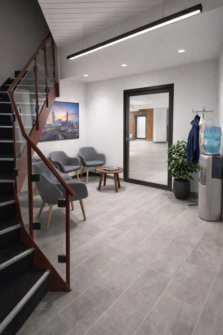 Vorraum 2 Büro neu