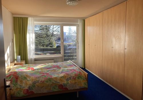 Raum / Schlafen Ausgang Balkon