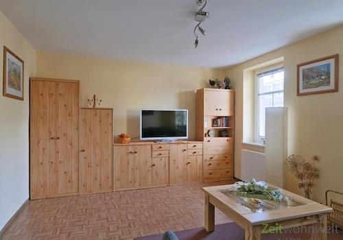 Blick ins Wohnzimmer