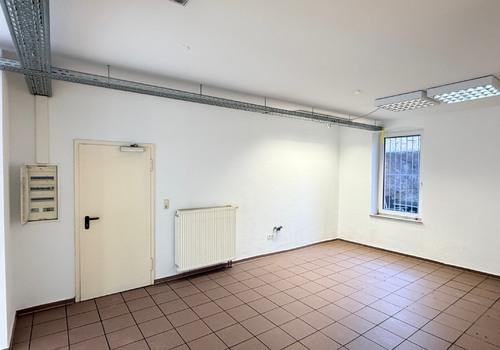 Raum mit Zugang Hausflur