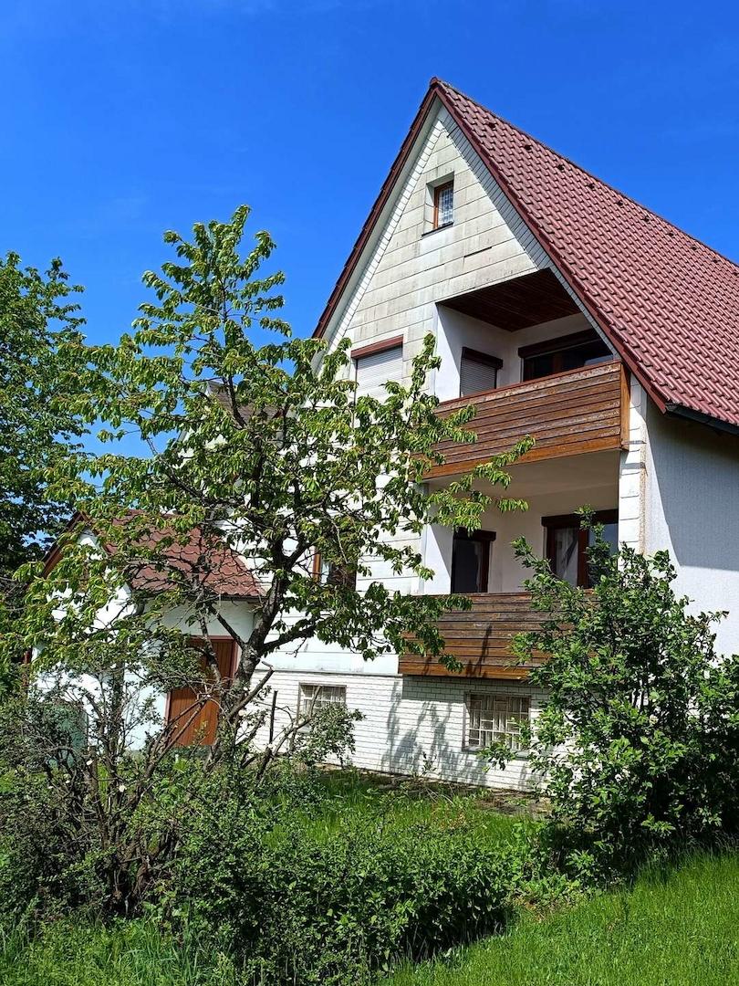 2143 - H - Außenansicht Garten 3