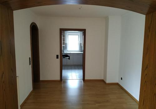 Diele mit Blick zur Küche