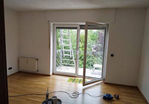 Schlafzimmer Blick zum Balkon