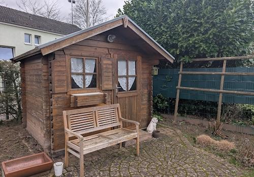 Gartenhaus mit Geräten