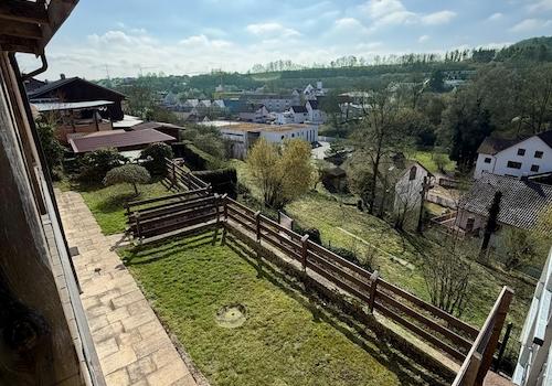 Blick auf alle Gartenebenen