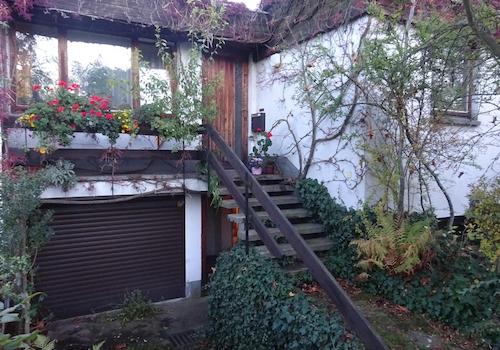 Eingangsbereich und Garage