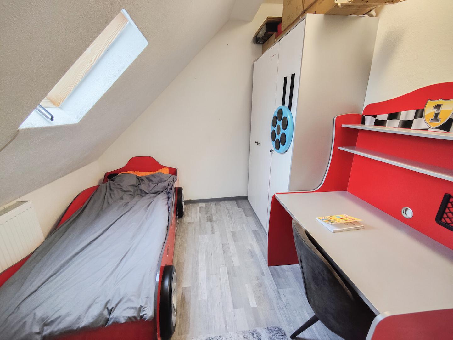 Kinderzimmer DG 