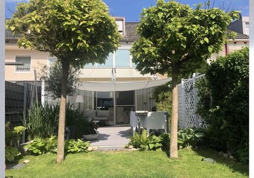 Hausansicht vom Garten aus