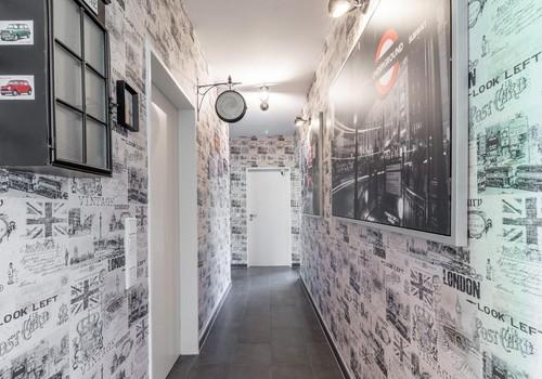 Flur EG zum Schlafzimmer