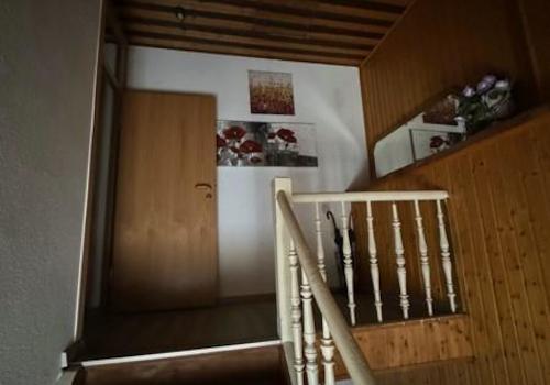 6 Innentreppe zum DG