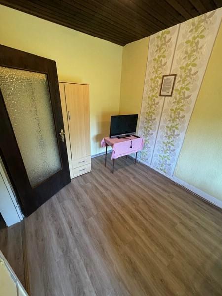 10b DG Wohnzimmer
