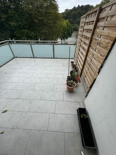 21 OG großer Balkon