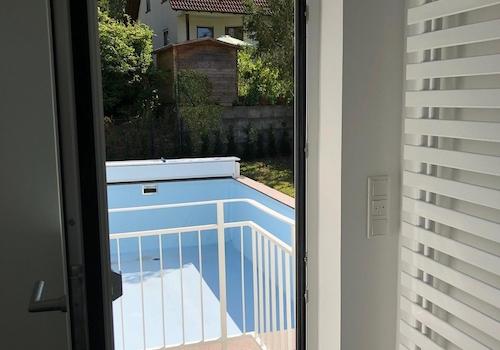 Bad - Zugang zum Schwimmbad