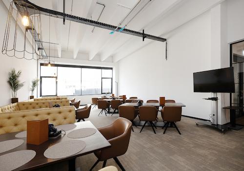 buchbarer Konferenzraum