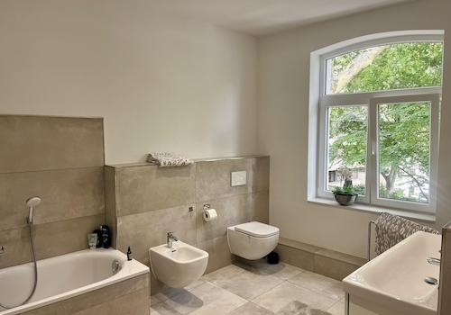 Tageslicht - Wannenbad