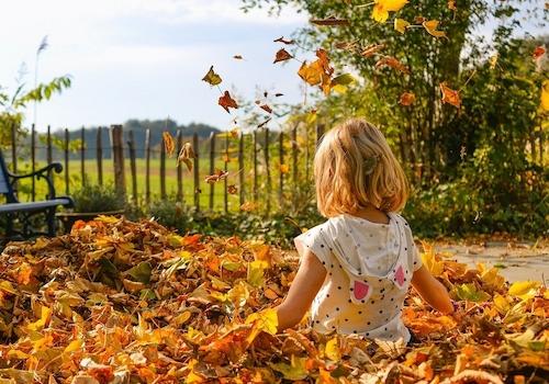 girl-3740723 960 720