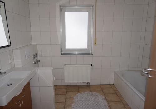 Badezimmer EG