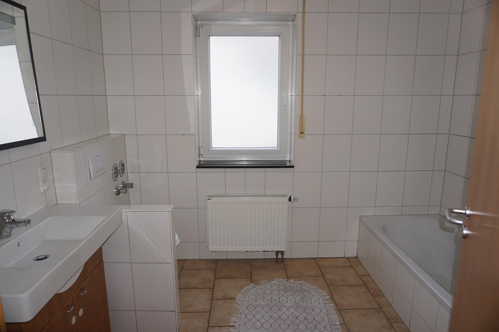 Badezimmer EG