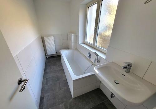 3154 K - Erdgeschoss Bad