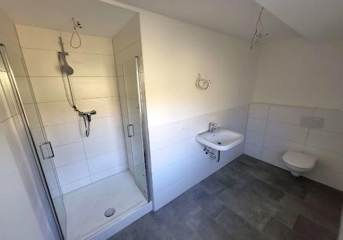 3154 N - Obergeschoss Bad