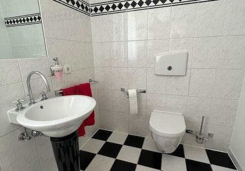 Gäste-Toilette