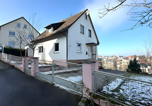 Hausansicht (Straße)